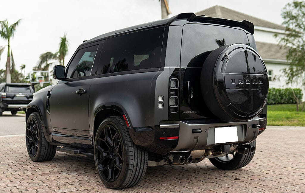2023 Land Rover Defender 90 Carpathian Edition