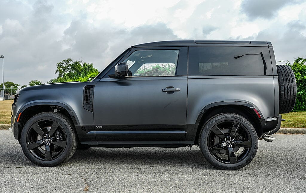 2023 Land Rover Defender 90 Carpathian Edition
