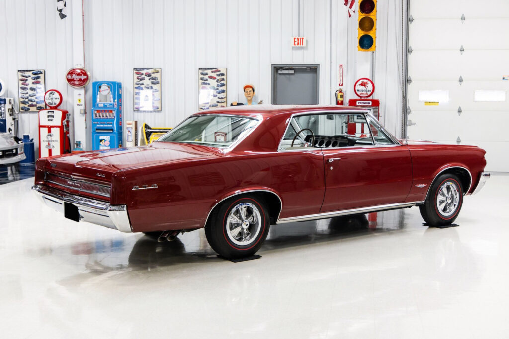 1964 Pontiac GTO